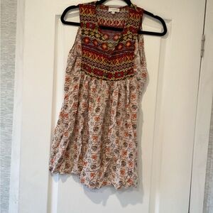 Umgee Multicolor Geometric Pattern Top size s EUC